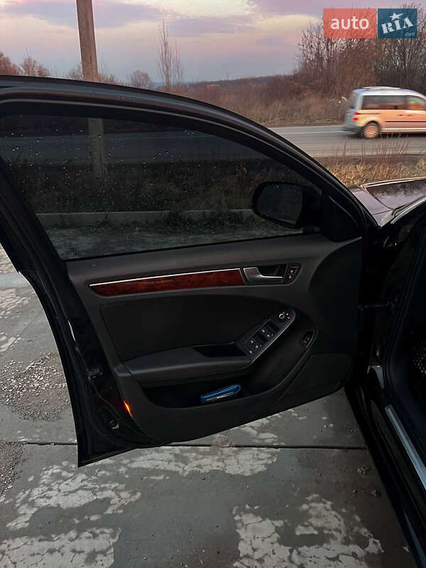 Седан Audi A4 2009 в Каменец-Подольском