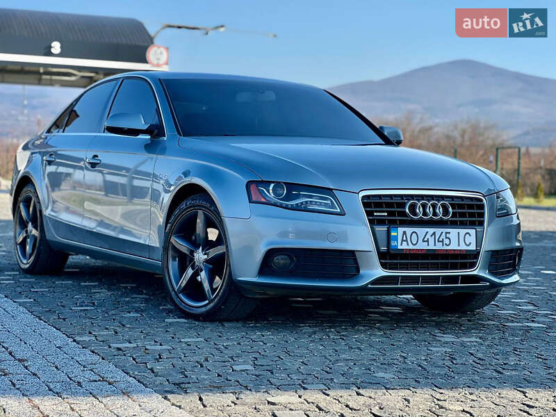 Седан Audi A4 2011 в 