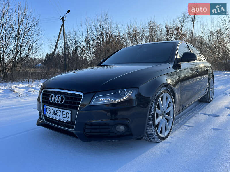 Седан Audi A4 2008 в Мені