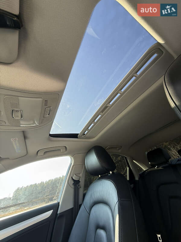 Седан Audi A4 2010 в Славуте