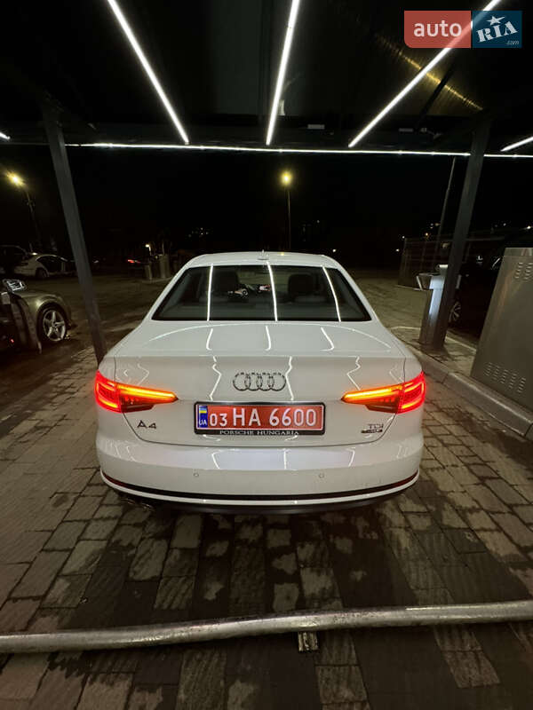 Седан Audi A4 2016 в Ужгороді