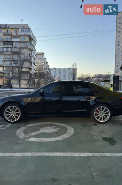 Седан Audi A4 2015 в 