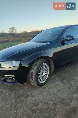 Седан Audi A4 2011 в 