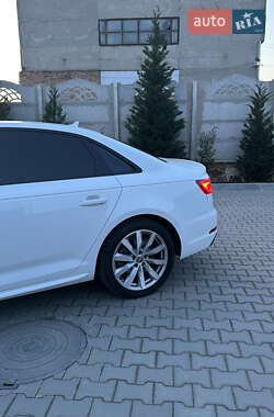 Седан Audi A4 2017 в Могилів-Подільському