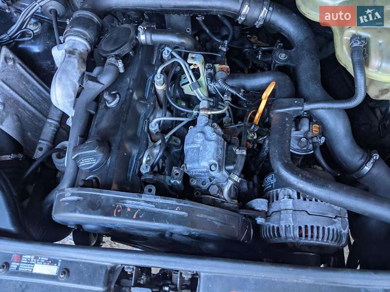 Универсал Audi A4 1997 в Турке