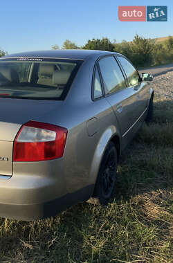 Седан Audi A4 2002 в 