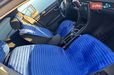 Седан Audi A4 2003 в 