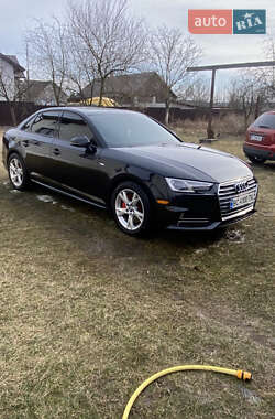 Седан Audi A4 2017 в 