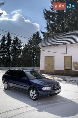 Универсал Audi A4 1999 в Бурштыне