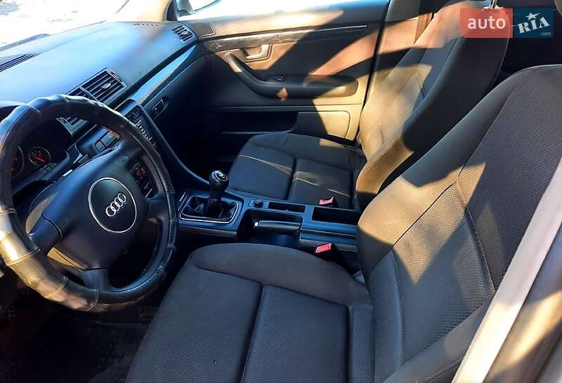 Универсал Audi A4 2004 в Лубнах