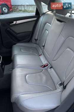 Седан Audi A4 2011 в 