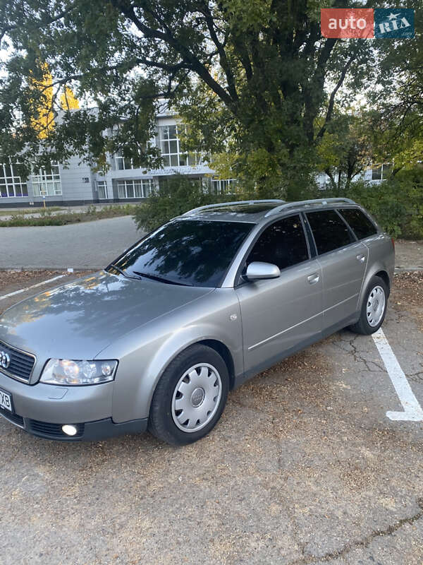 Универсал Audi A4 2003 в Запорожье