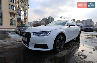 Седан Audi A4 2017 в Киеве