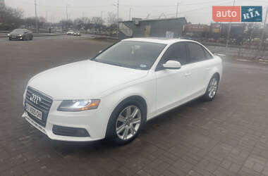 Седан Audi A4 2010 в Києві