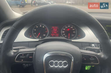 Седан Audi A4 2010 в 