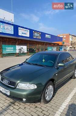 Седан Audi A4 1999 в 