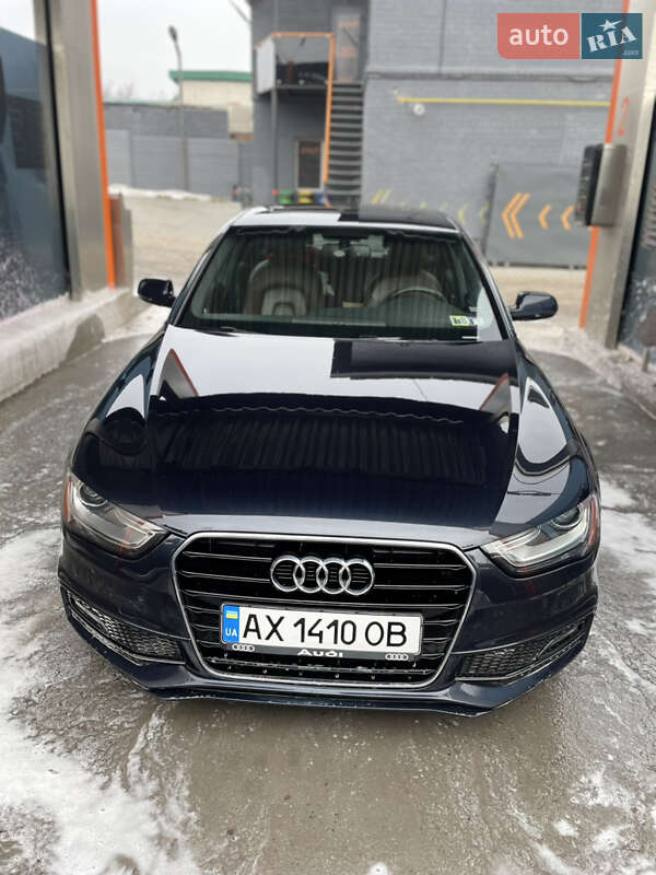 Седан Audi A4 2013 в Харькове