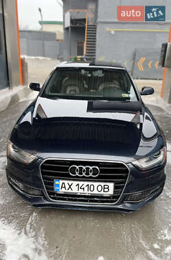 Седан Audi A4 2013 в 