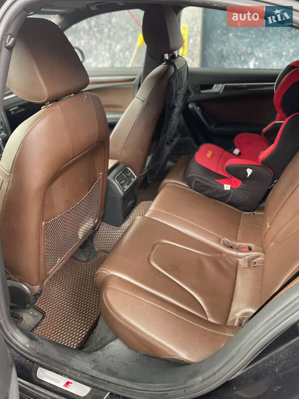 Седан Audi A4 2013 в Харькове