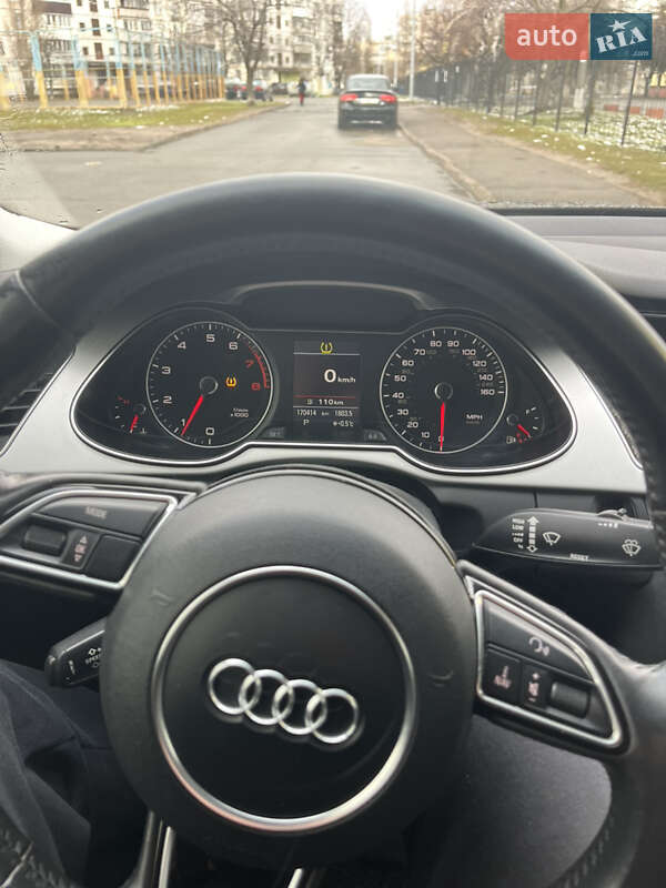 Седан Audi A4 2015 в Киеве