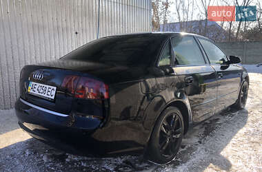 Седан Audi A4 2005 в 