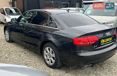 Седан Audi A4 2010 в 
