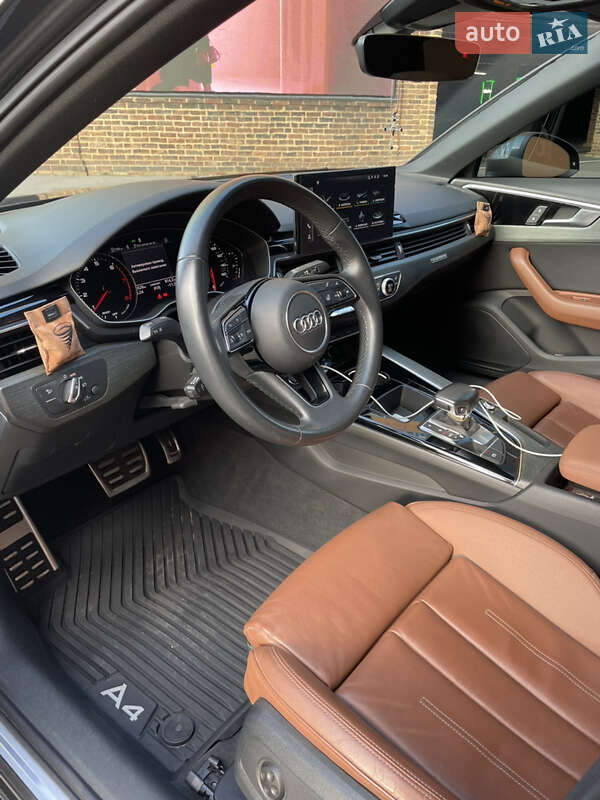 Седан Audi A4 2020 в Одессе
