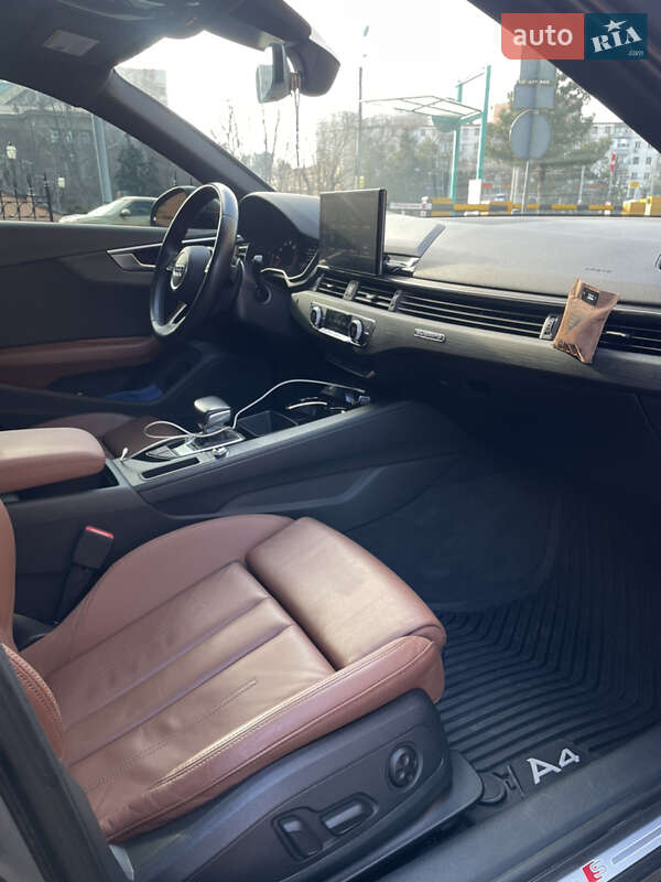 Седан Audi A4 2020 в Одессе