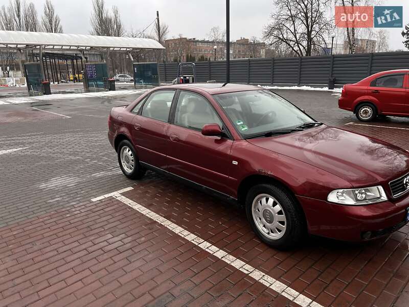 Седан Audi A4 1999 в Черкассах