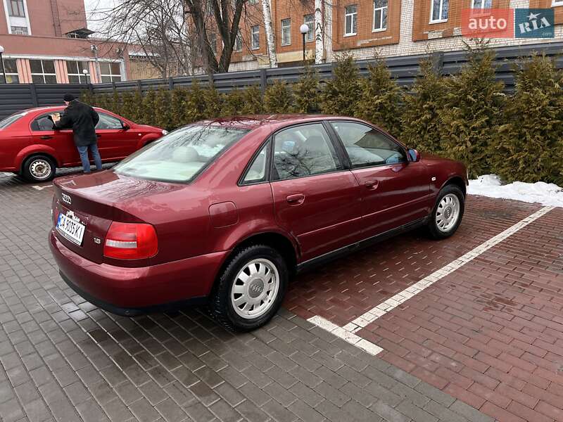Седан Audi A4 1999 в Черкассах