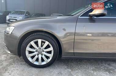 Седан Audi A4 2013 в 
