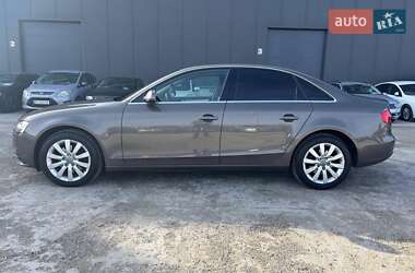 Седан Audi A4 2013 в 