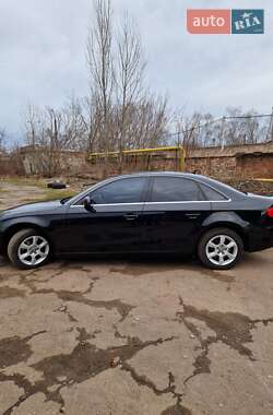 Седан Audi A4 2010 в Чернігові
