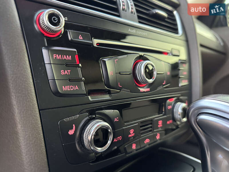 Седан Audi A4 2013 в Дрогобыче