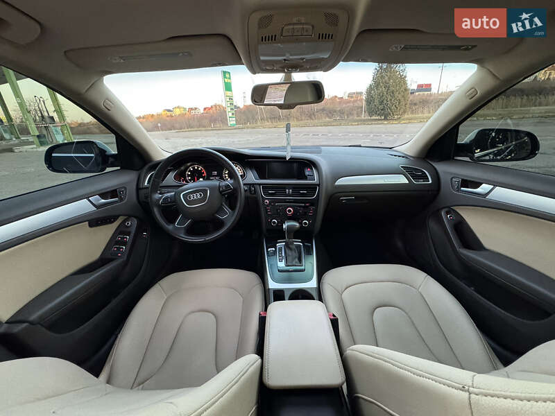 Седан Audi A4 2013 в Дрогобыче