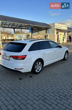 Универсал Audi A4 2018 в 