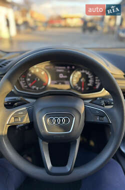 Универсал Audi A4 2018 в 