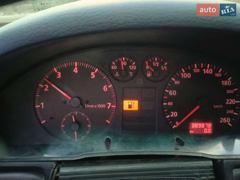 Седан Audi A4 1997 в Каменец-Подольском