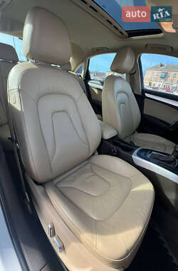 Седан Audi A4 2012 в 