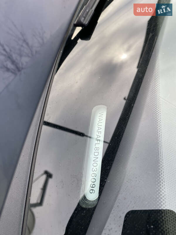 Седан Audi A4 2013 в Фастові