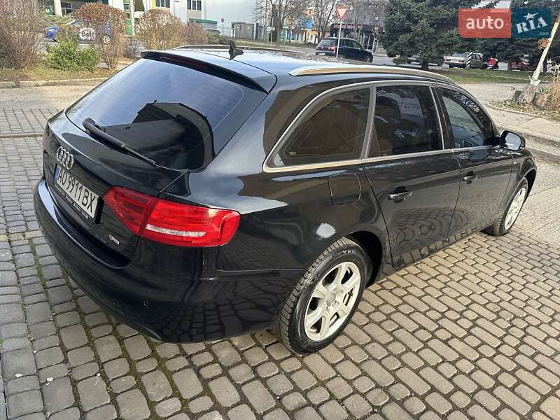 Универсал Audi A4 2010 в Ужгороде