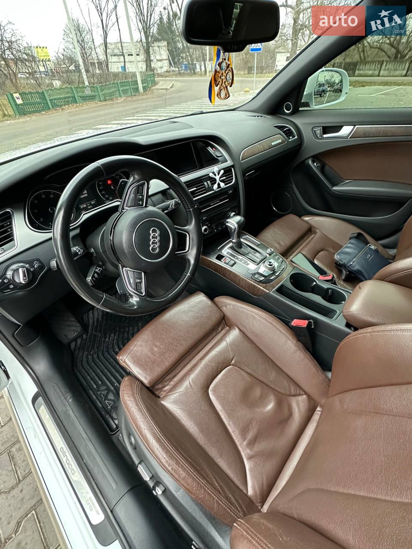 2013 Audi A4 - мініатюра 2