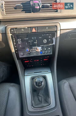 Седан Audi A4 2002 в Одессе