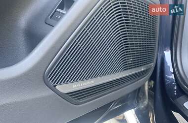 Седан Audi A4 2017 в 