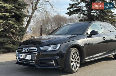 Седан Audi A4 2018 в 