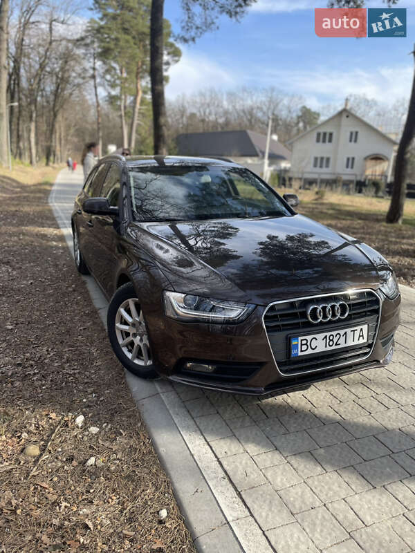 Audi A4 2012