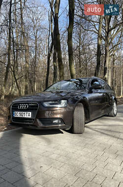 Универсал Audi A4 2012 в 