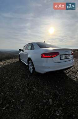 Седан Audi A4 2014 в Стрые