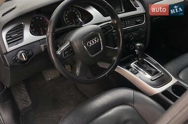 Седан Audi A4 2012 в Днепре