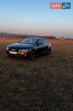 Седан Audi A4 2011 в Черкасах